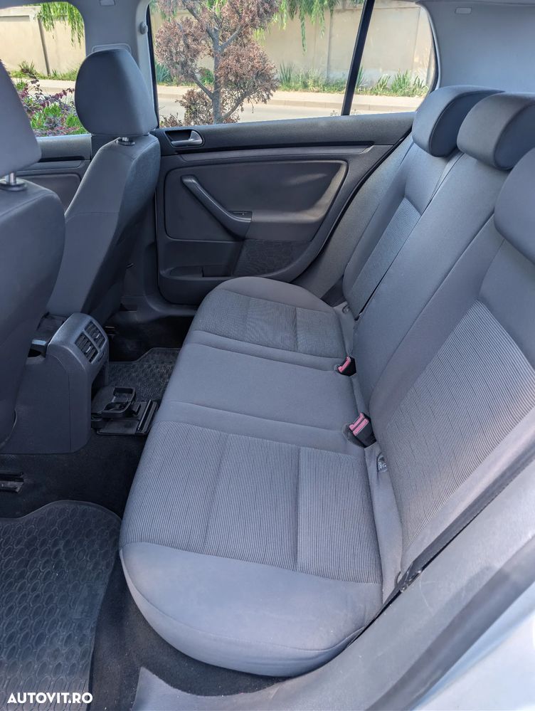 Volkswagen Golf 1.9 TDI Comfortline - 9