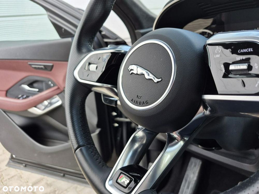 Jaguar E-Pace D165 AWD R-Dynamic Black - 31