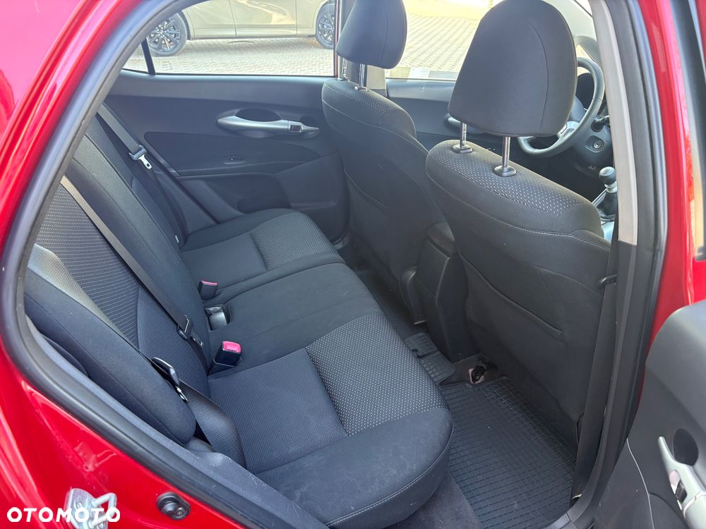 Toyota Auris 1.6 Dynamic - 14