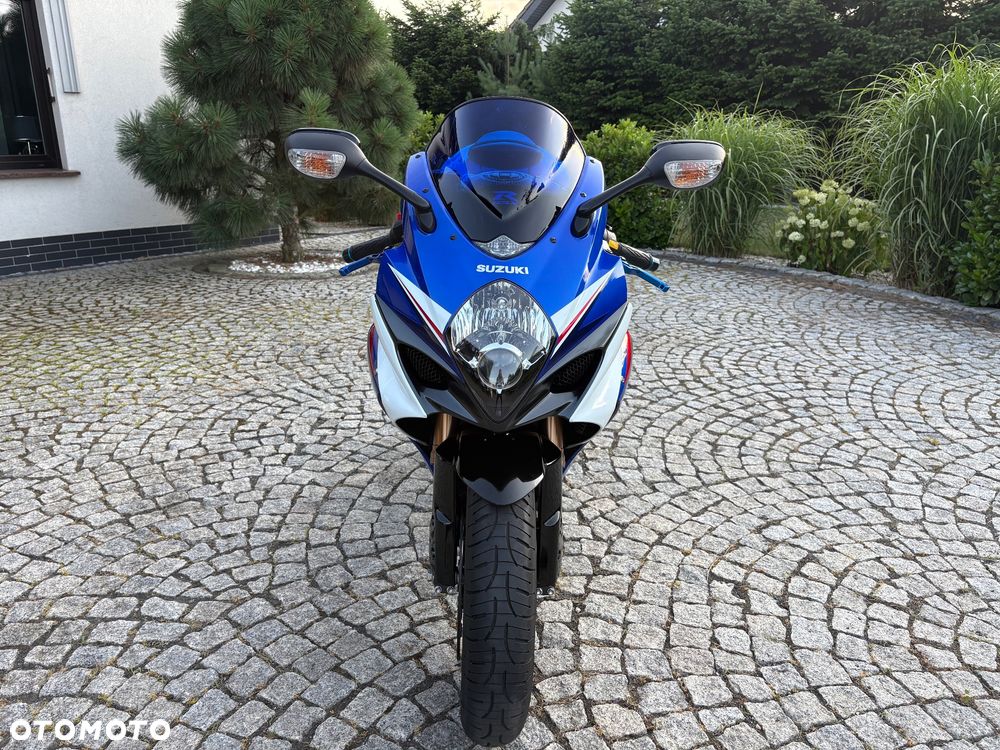 Suzuki GSX-R - 17