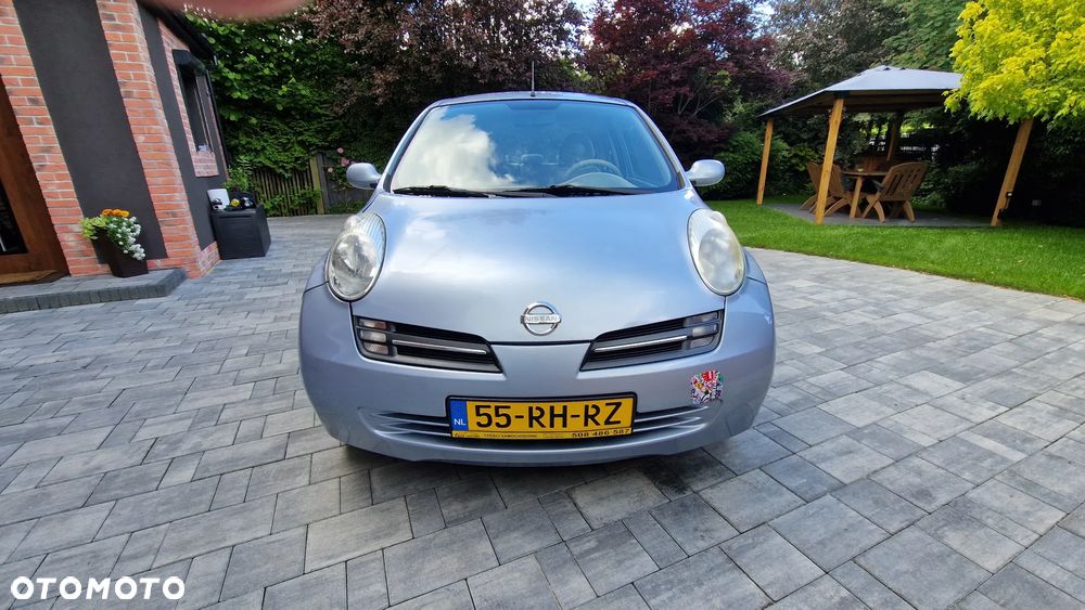 Nissan Micra - 1