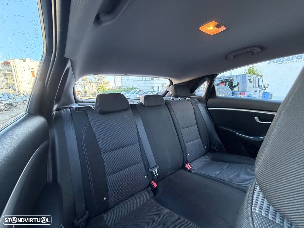 Hyundai i30 1.4 CRDi Blue Classic - 19