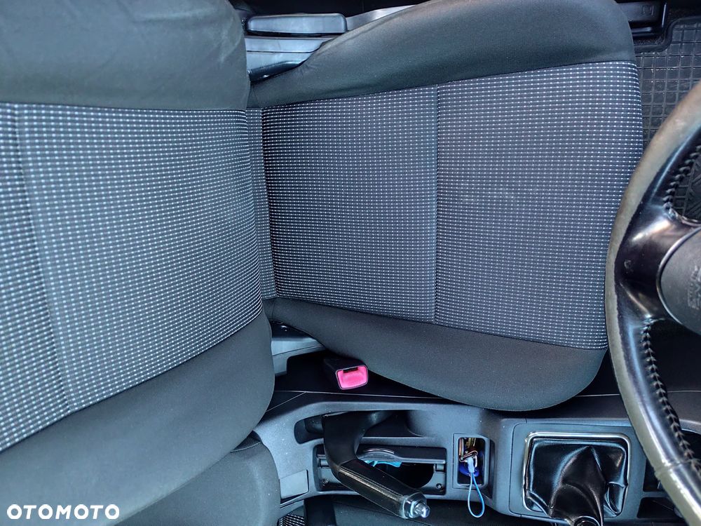 Mitsubishi Lancer 1.8 Inform - 16