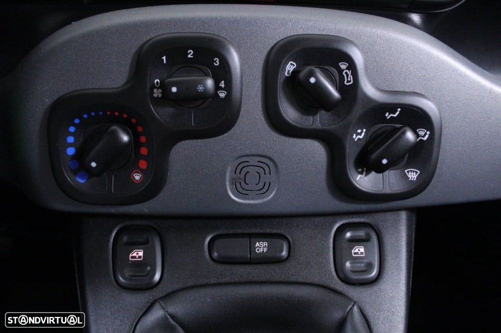 Fiat Panda 1.0 Hybrid City Life - 28