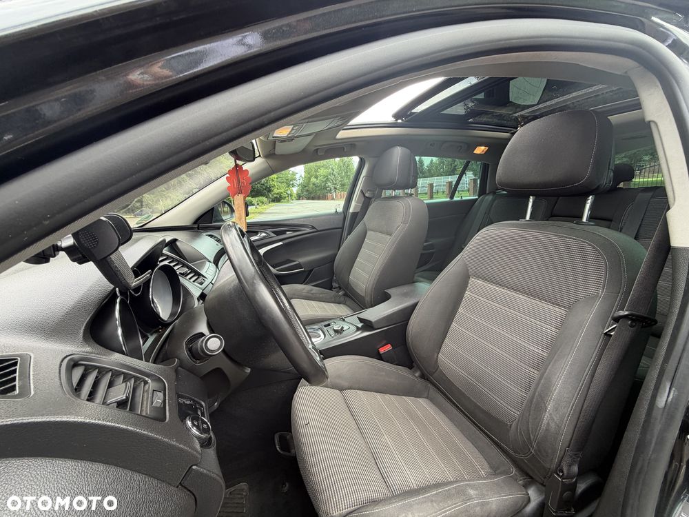 Opel Insignia - 11