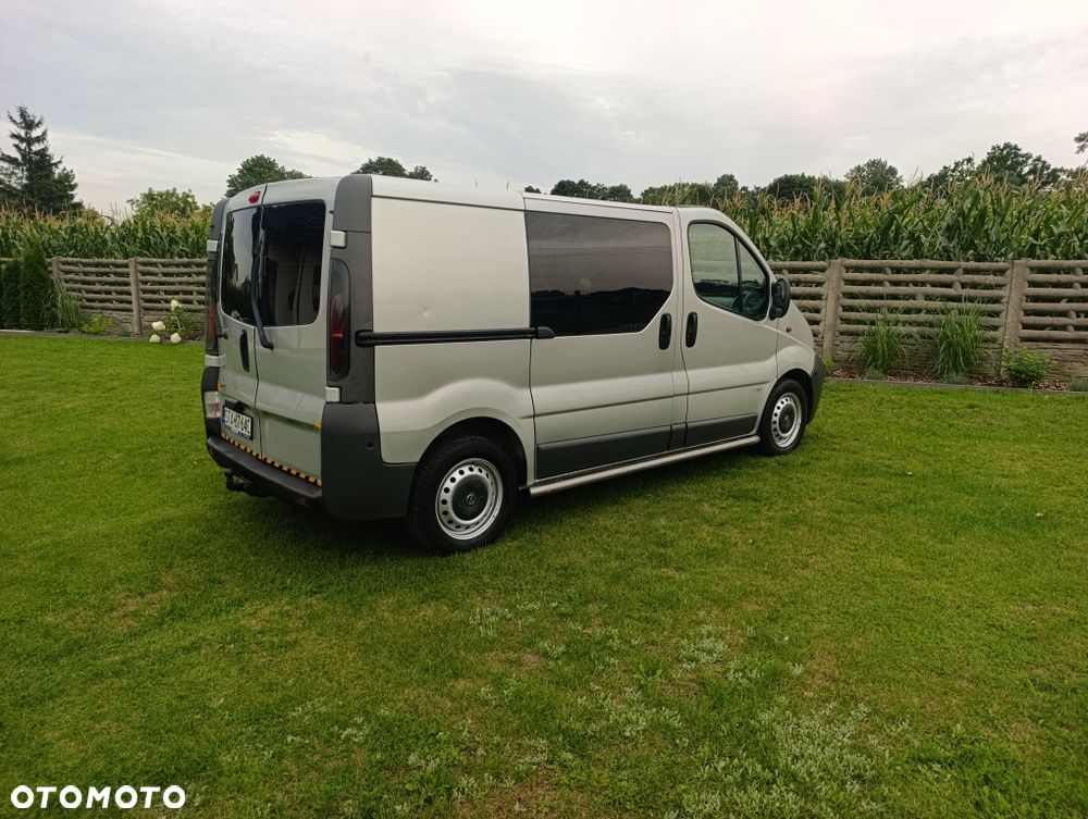 Opel Vivaro - 4