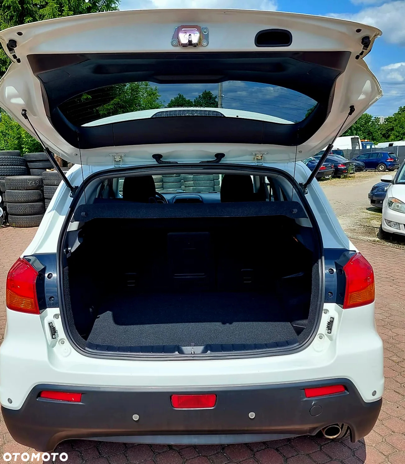 Mitsubishi ASX 1.8 DI-D 4WD Intense - 13