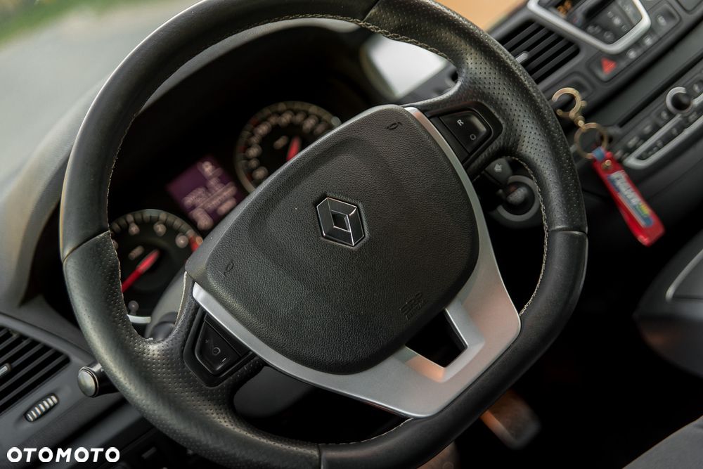 Renault Laguna 2.0T GT - 16
