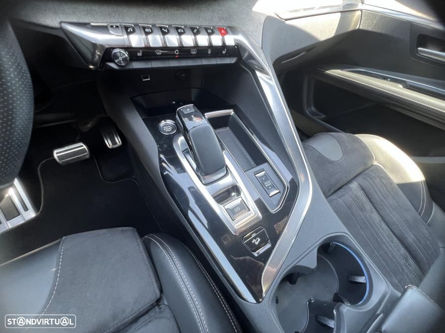 Peugeot 3008 1.6 Hybrid4 GT Pack e-EAT8 - 54