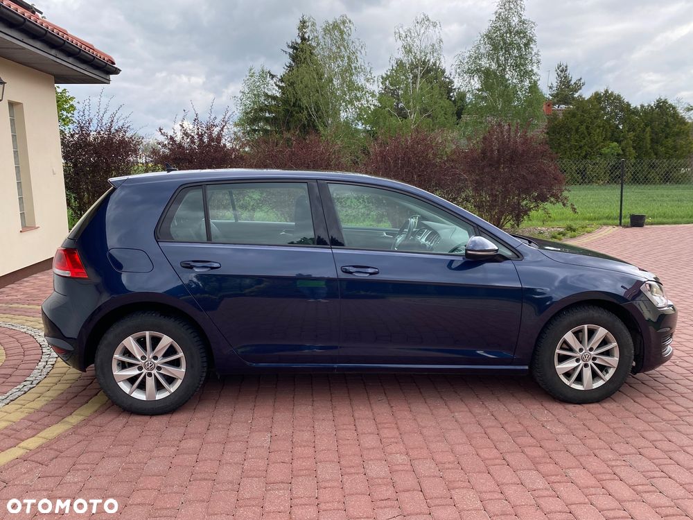 Volkswagen Golf - 9