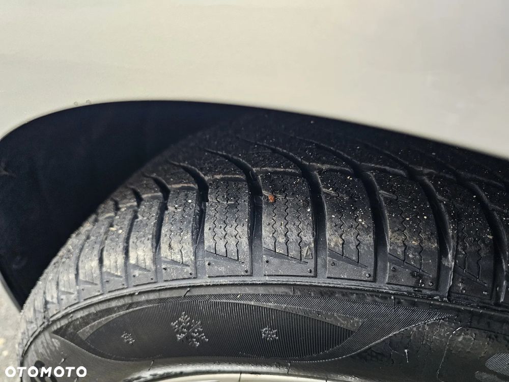 Ford Focus 1.5 EcoBlue SCR Connected - 9