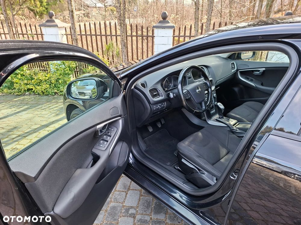 Volvo V40 - 15