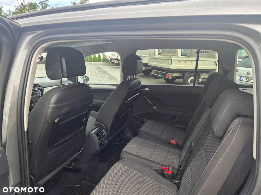 Volkswagen Touran 1.6 TDI BMT Comfortline - 9
