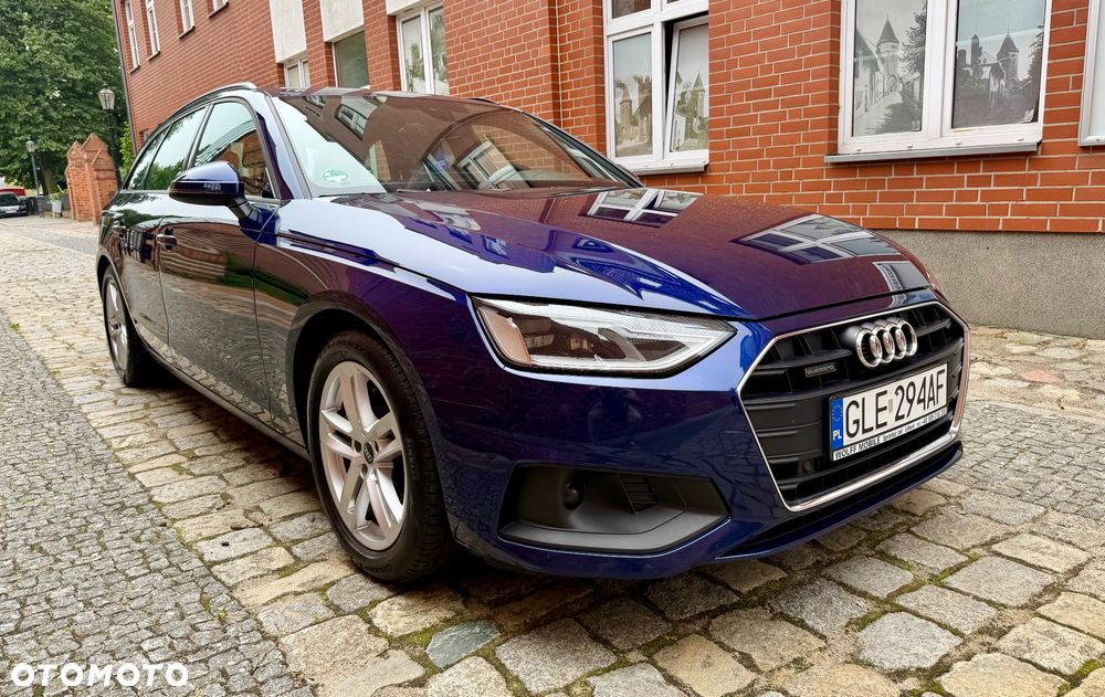 Audi A4 Avant 40 TDI quattro S tronic S line - 1