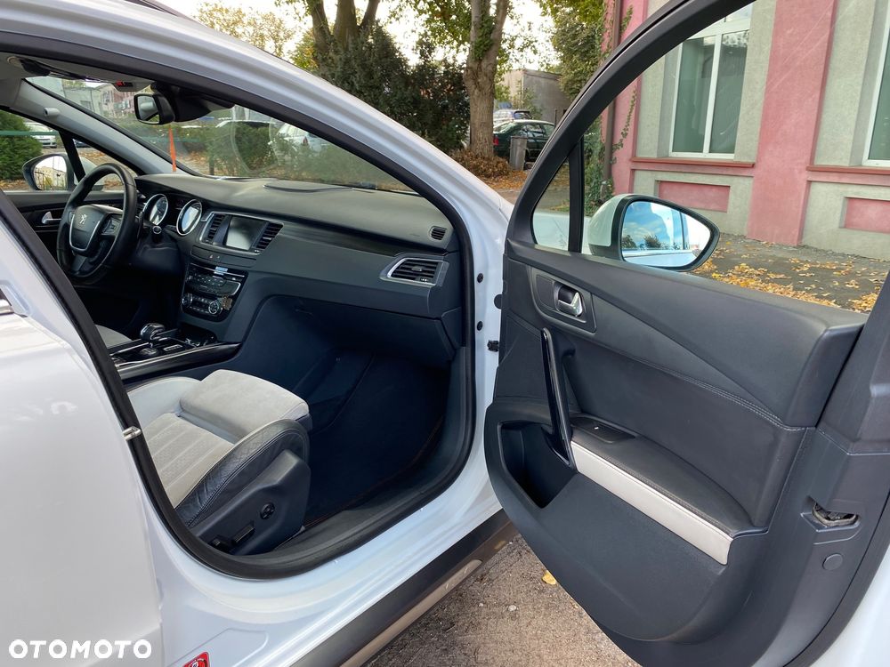 Peugeot 508 RXH 2.0 HDi HYbrid4 - 25