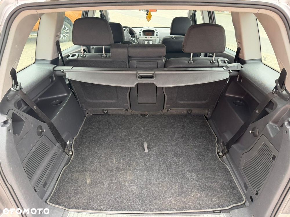 Opel Zafira 1.8 Elegance - 10