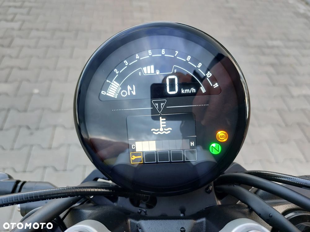 Triumph Trident - 31