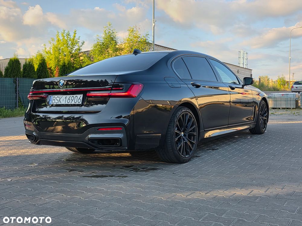 BMW Seria 7 740Li - 4