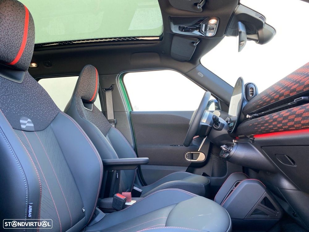 MINI Aceman JCW L - 22