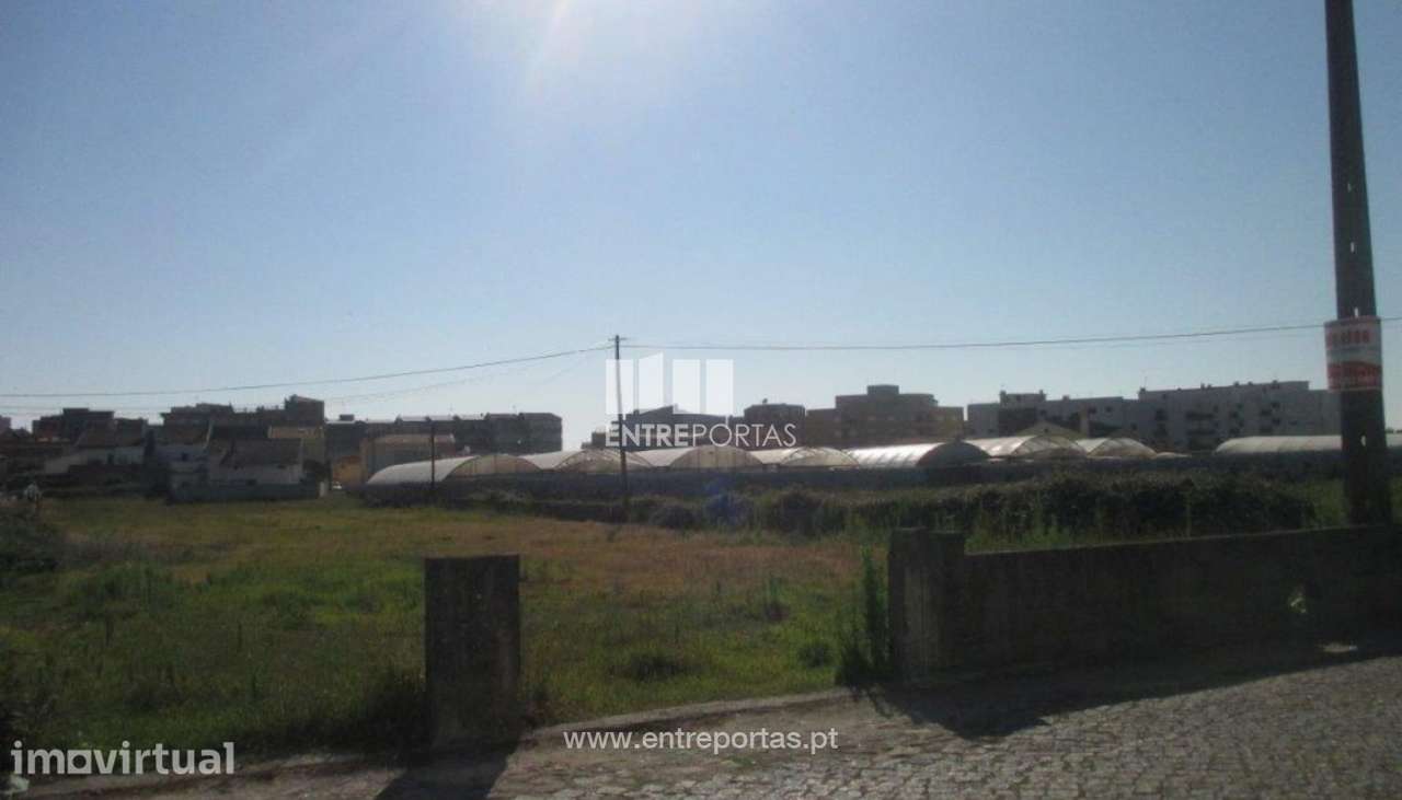 Venda de Terreno para construção com 2120m2 Aver-o-Mar Póvoa de Var - Grande imagem: 2/4
