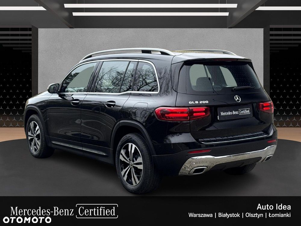 Mercedes-Benz GLB - 4