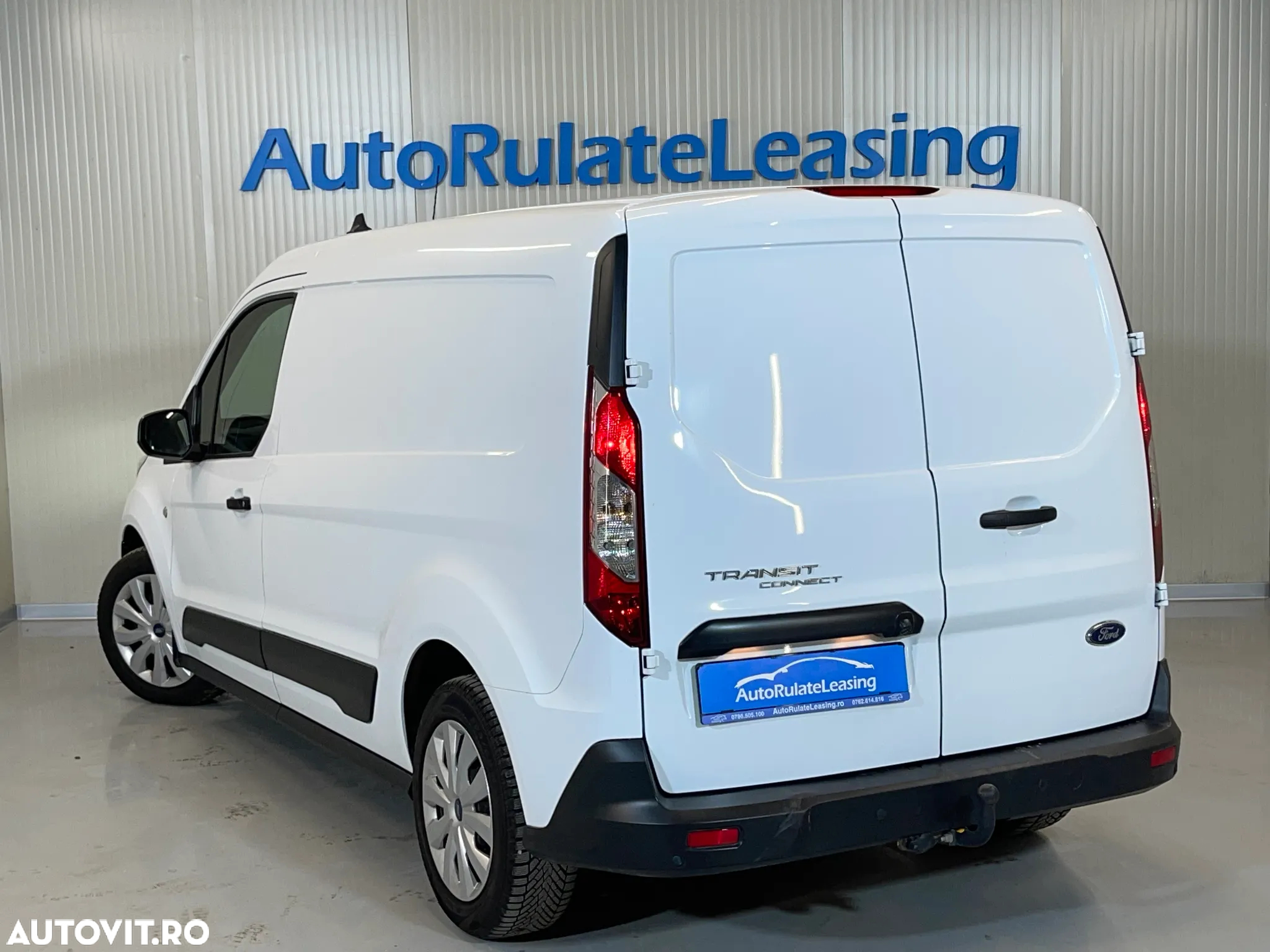 Ford Transit Connect - 4