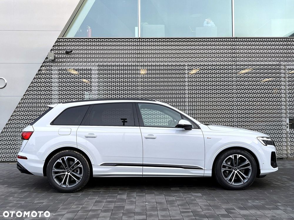 Audi Q7 - 12