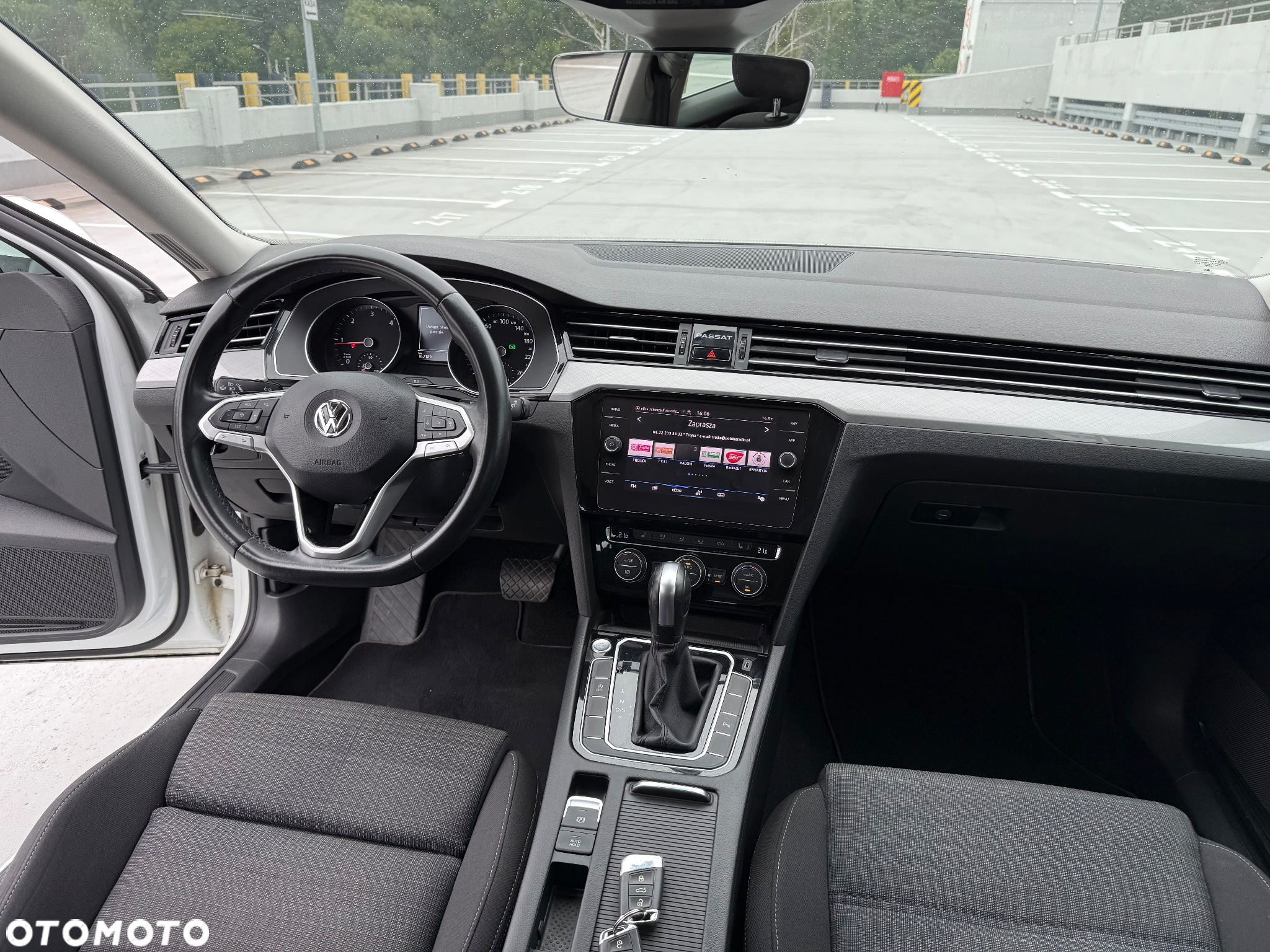 Volkswagen Passat 2.0 TDI EVO Business DSG - 29
