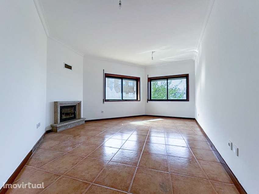 Apartamento T2 em São João de Ver - Grande imagem: 4/23