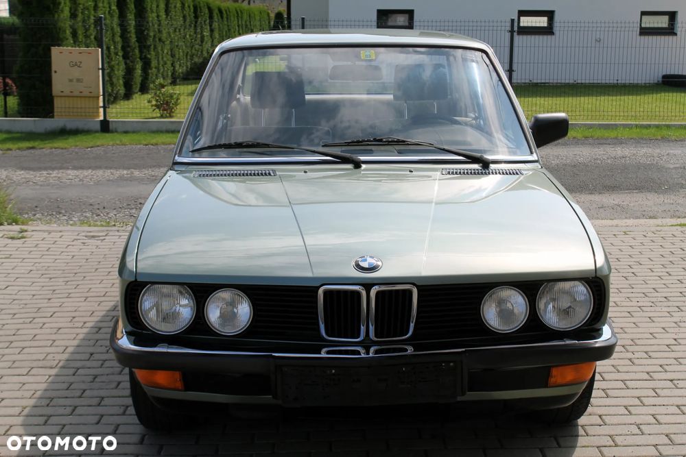 BMW Seria 5 525 e - 1