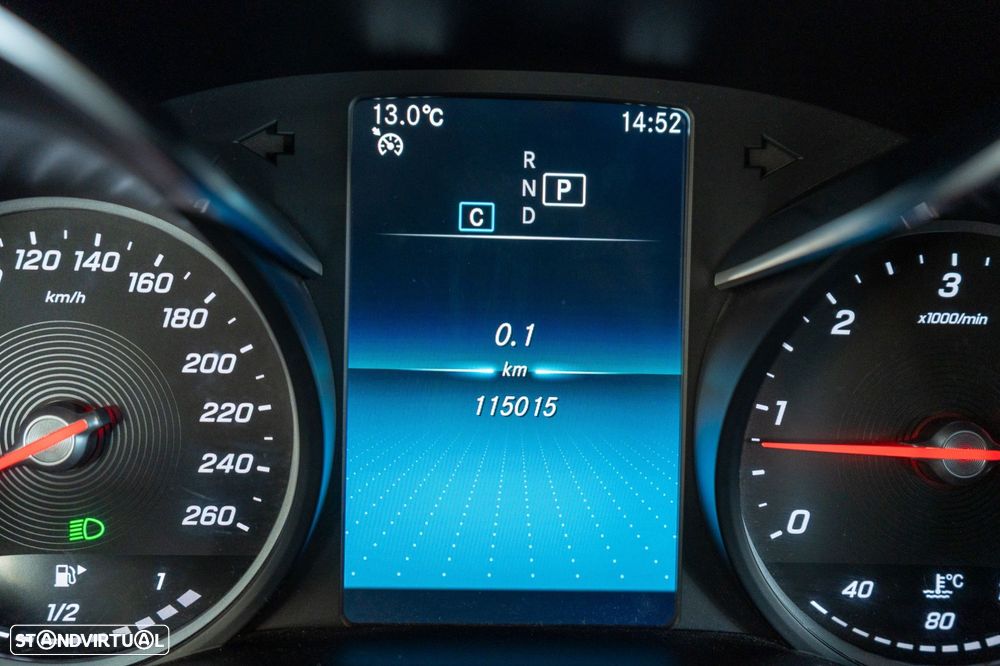 Mercedes-Benz C 220 d Cabrio 9G-Tronic AMG Line - 5