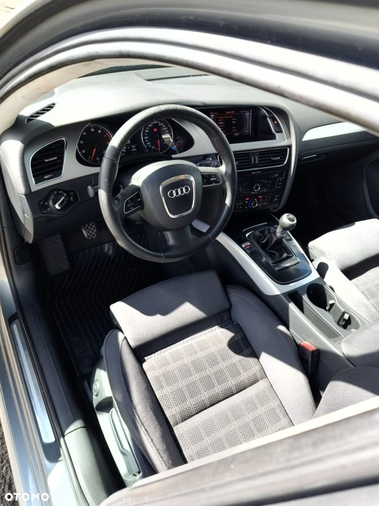 Audi A4 Avant 2.0 TFSI - 12
