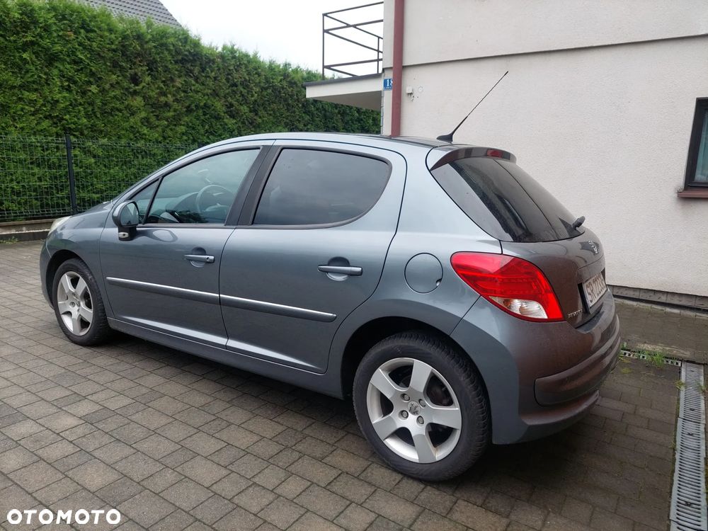 Peugeot 207 1.6 Premium - 5