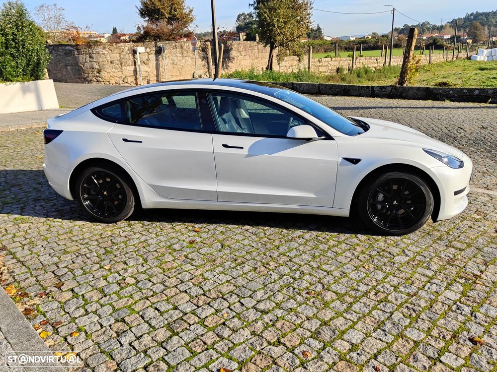 Tesla Model 3 Standard Range Plus RWD - 4