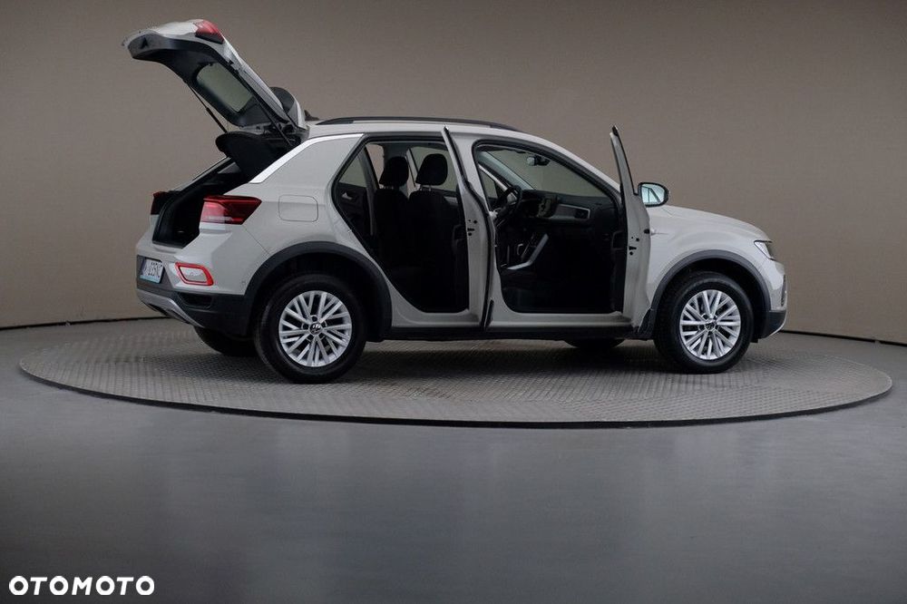Volkswagen T-Roc - 5