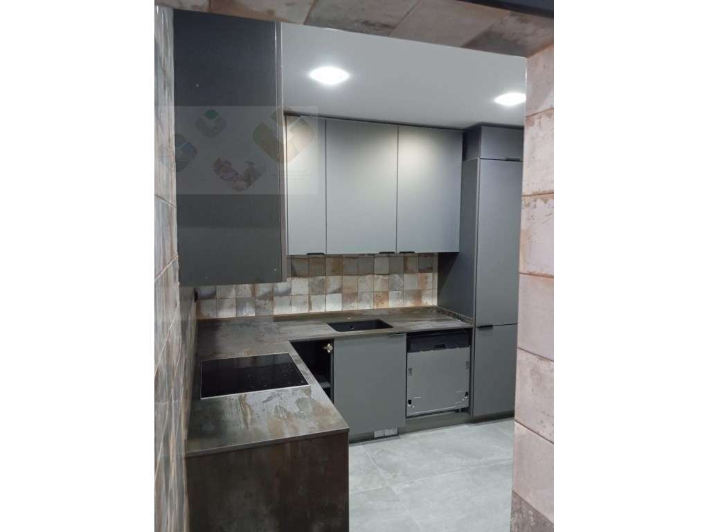 Amadora Metro Falagueira, T2, 1º. andar, Remodelado/Equipado! - Grande imagem: 3/21