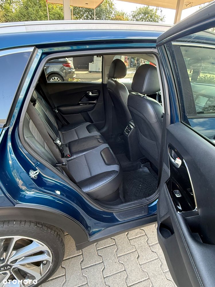Kia Niro 1.6 GDI Hybrid M - 17