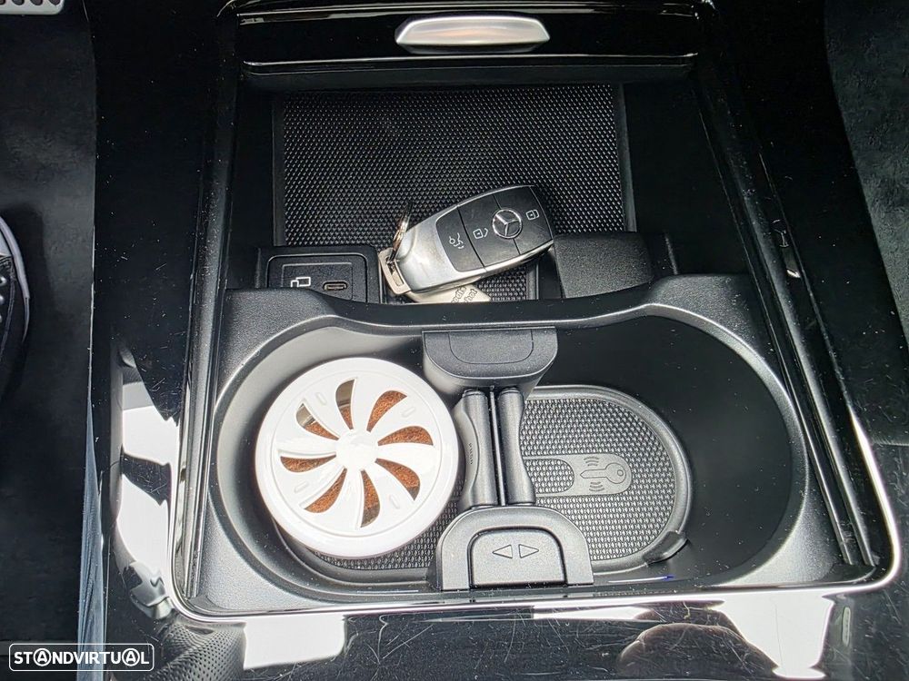 Mercedes-Benz CLA 200 d 4Matic 8G-DCT AMG Line - 31