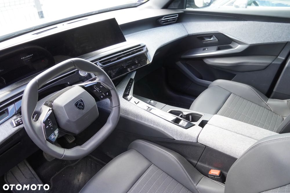 Peugeot 3008 1.2 PureTech mHEV Allure Pack S&S e-DCS6 - 14