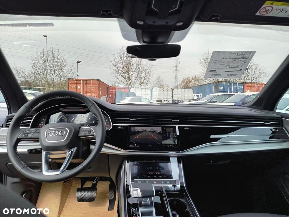 Audi Q7 - 10