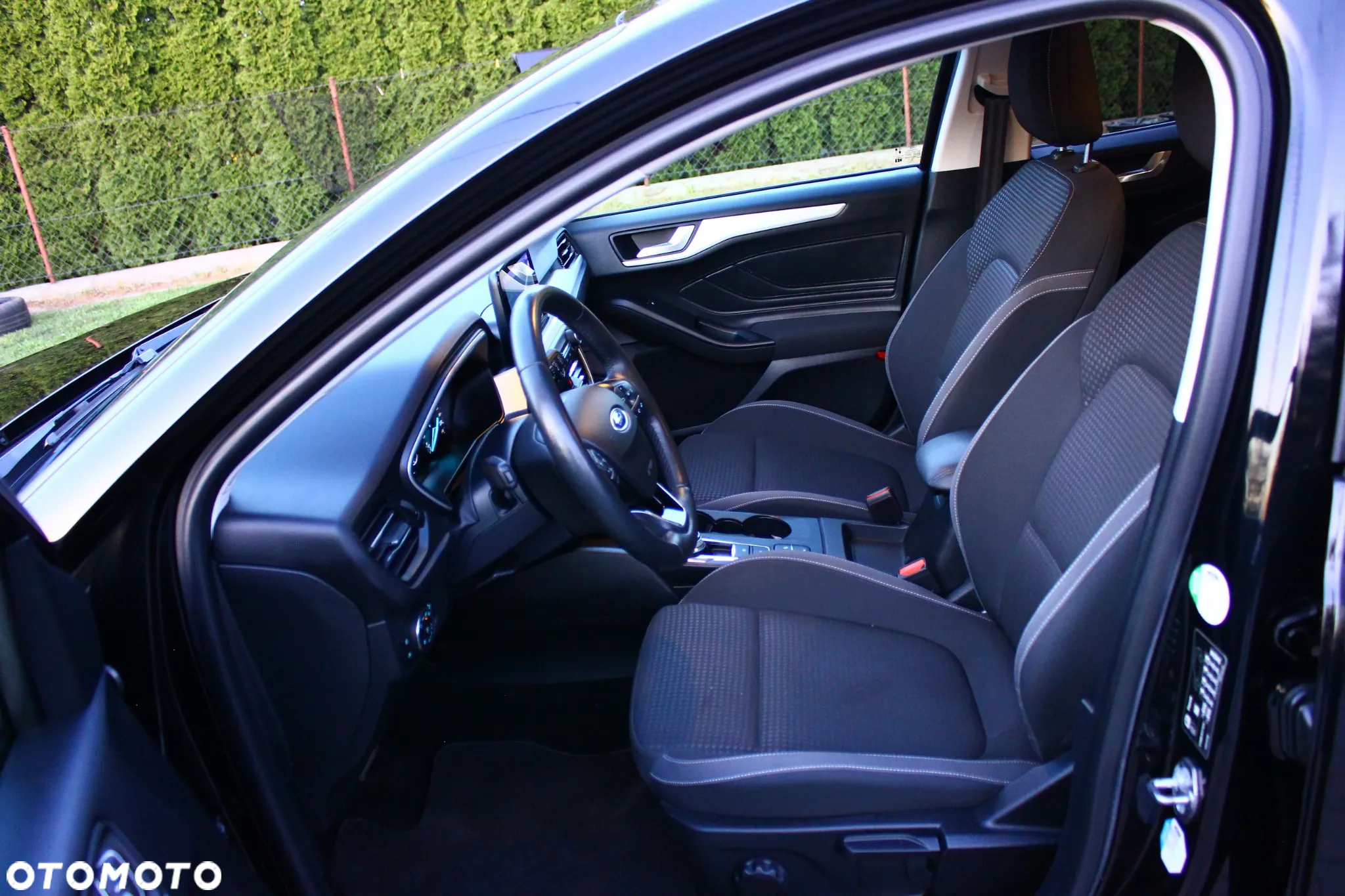 Ford Focus 1.5 EcoBlue Start-Stopp-System TITANIUM - 25