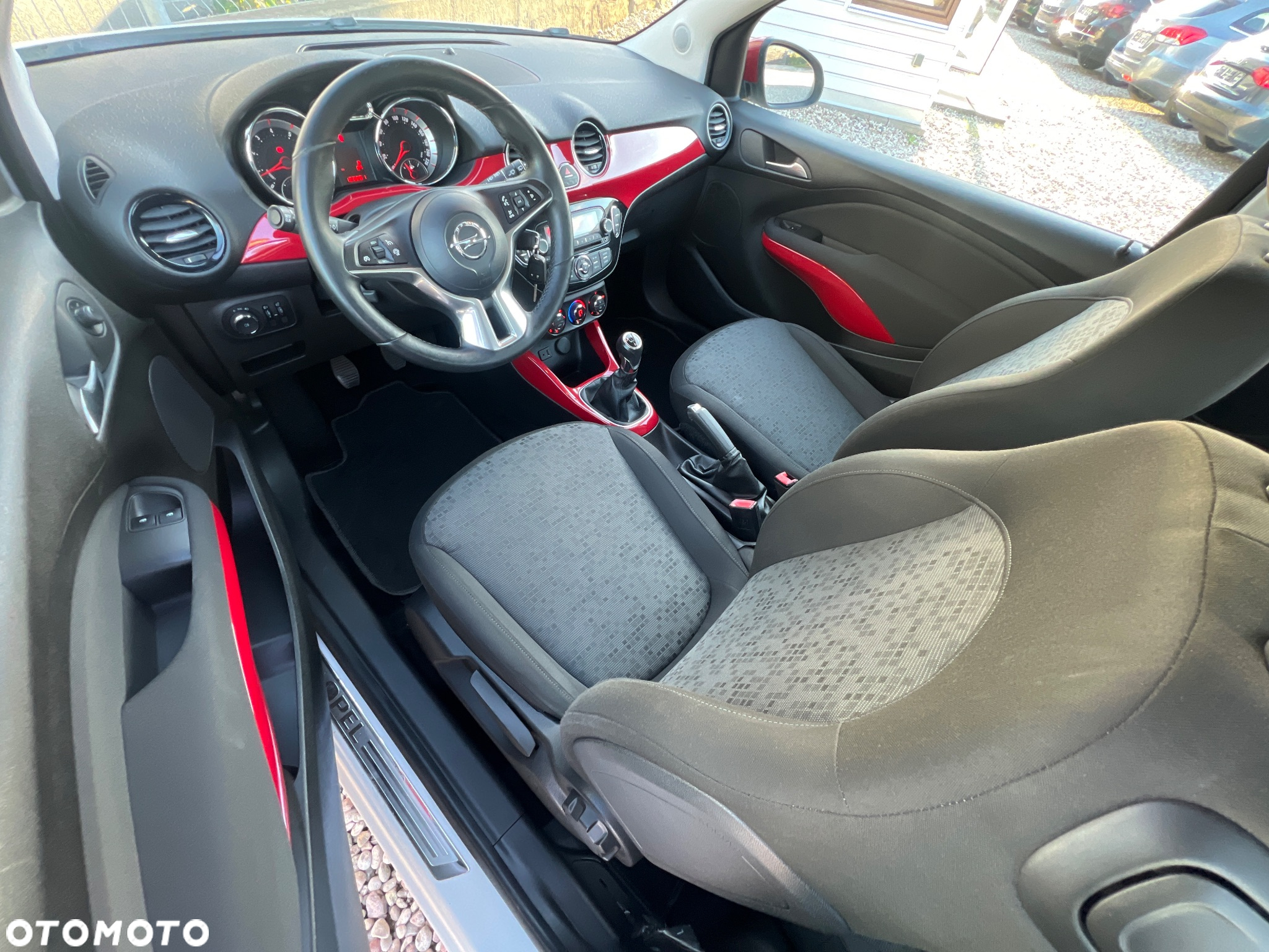 Opel Adam 1.2 White Link - 17