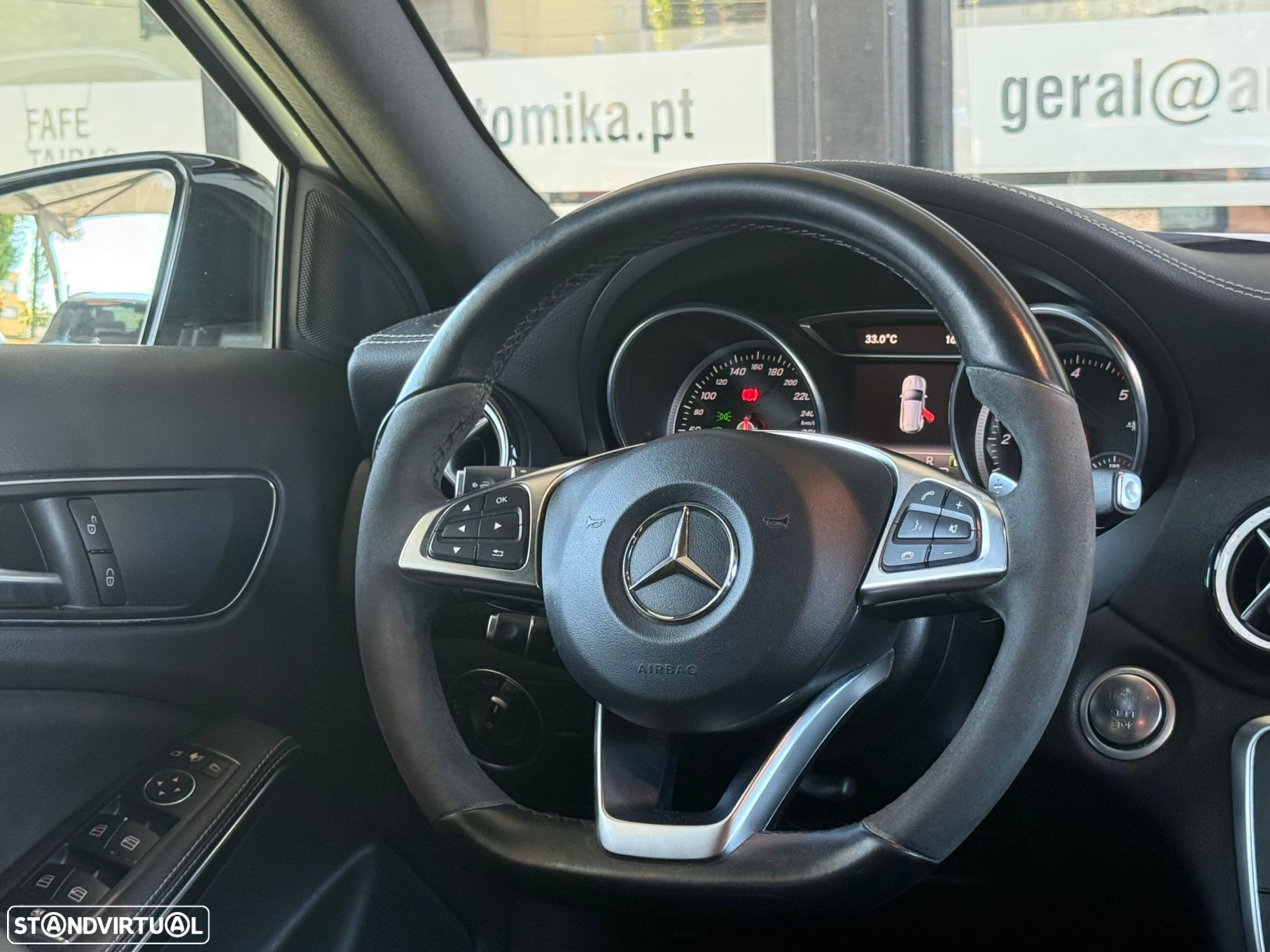 Mercedes-Benz GLA 220 d AMG Line - 18