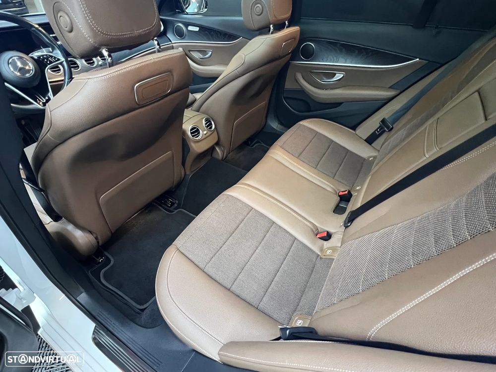 Mercedes-Benz E 300 Bluetec Hybrid Avantgarde - 20