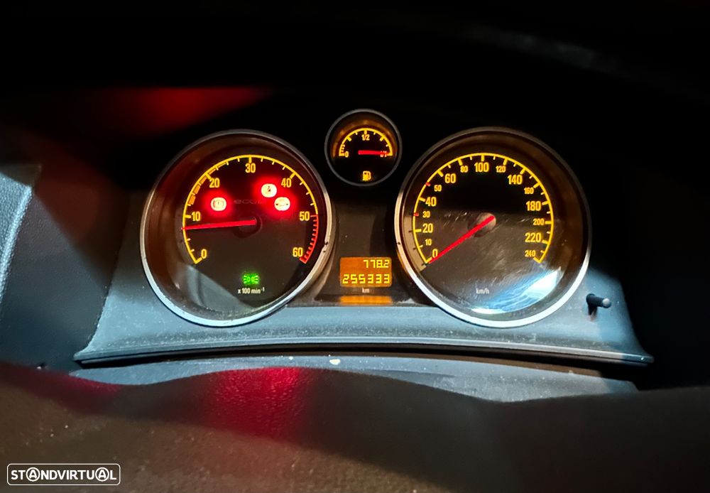 Opel Astra 1.3 CDTi Enjoy EcoFLEX - 6