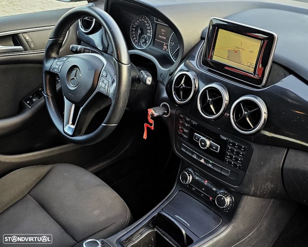 Mercedes-Benz B 180 d 7G-DCT Edition - 21