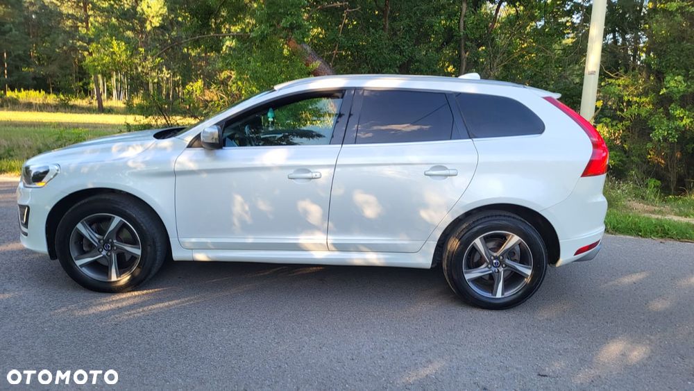 Volvo XC 60 D4 Drive-E R-Design Momentum - 13