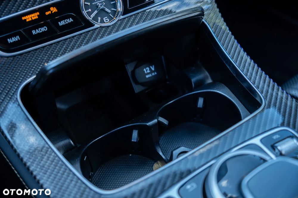 Mercedes-Benz Klasa E AMG 63 S 4-Matic+ - 23