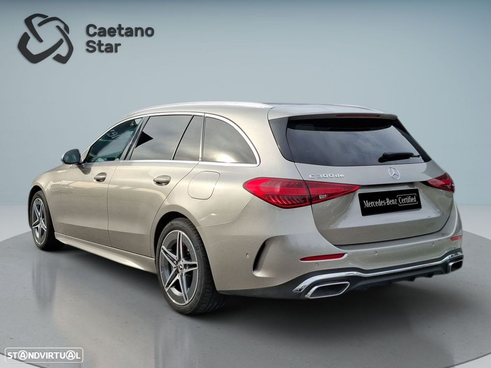 Mercedes-Benz C 300 de AMG Line — fotografia 6