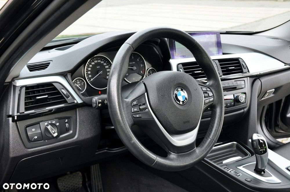 BMW Seria 3 - 22